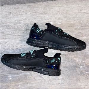 Cat and Jack kids black and green shoes size 12